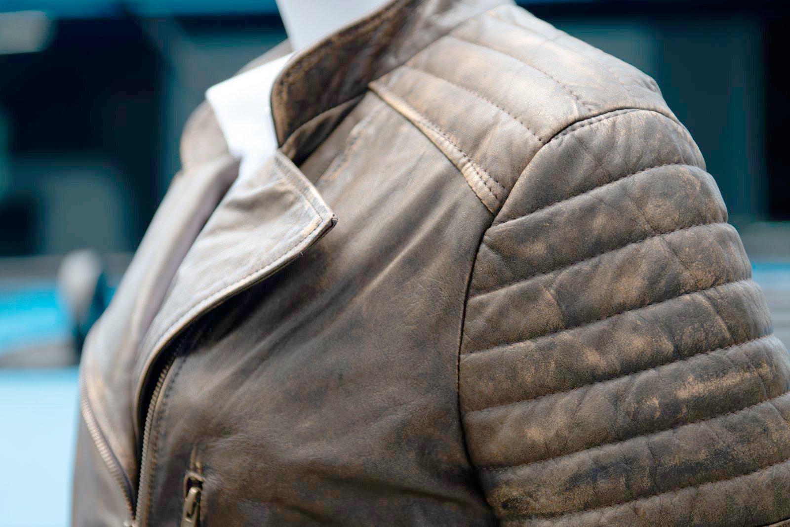 K-Tactical Brown Women’s Leather Coat - Image 8