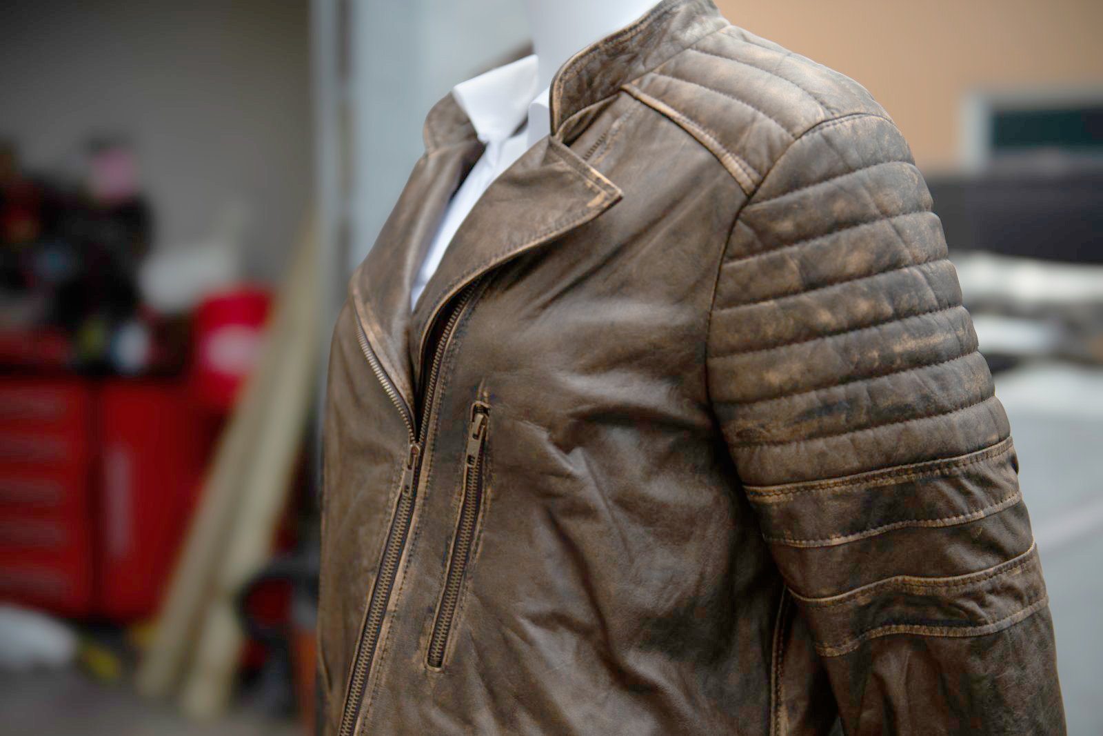 K-Tactical Brown Women’s Leather Coat - Image 4