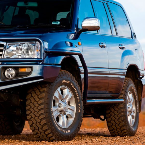 Side Step with Bush Bar for Toyota Land Cruiser LC100