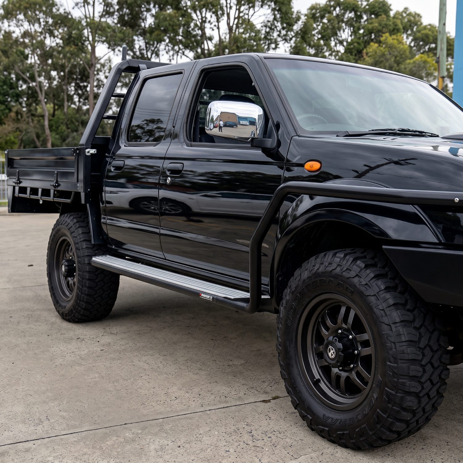 Side Step with Bush Bar for Nissan Navara D22