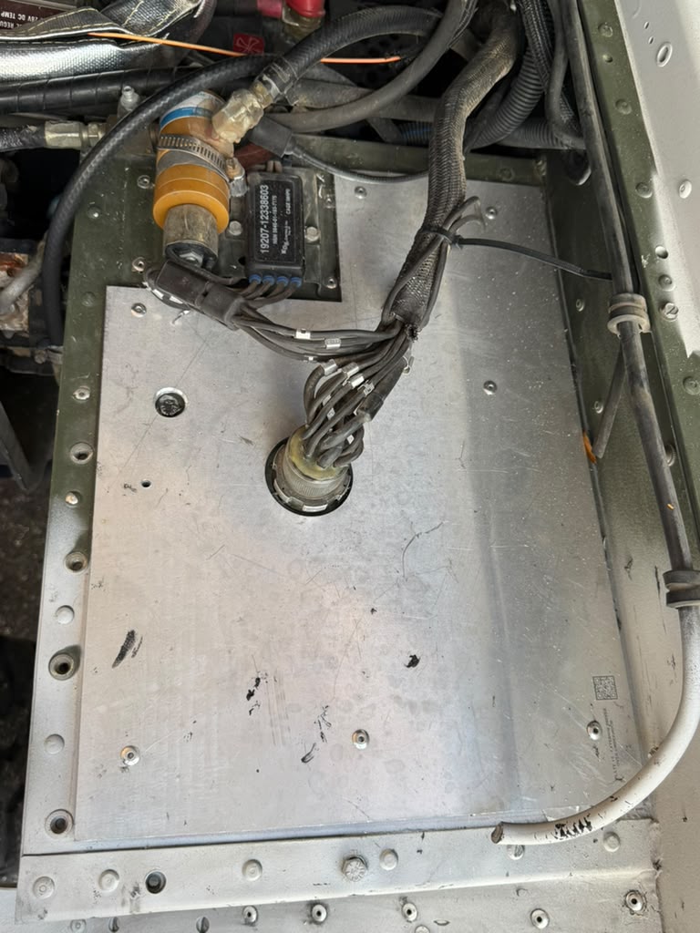 5 mm Aluminum Floor Reinforcement Kit - Universal HMMWV and Hummer - Image 8